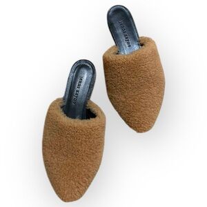Jenni Kayne Shearling Mule Slides Leather in Neutral